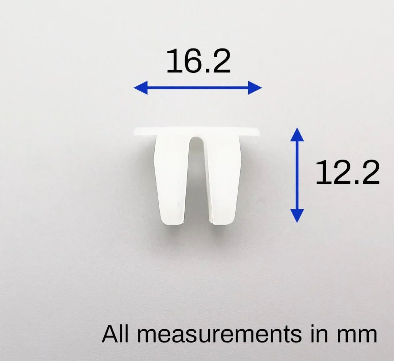 8mm Screw Grommet Retainers – Fits Nissan Leaf 2010–2017 (Bumper & Interior Panels)