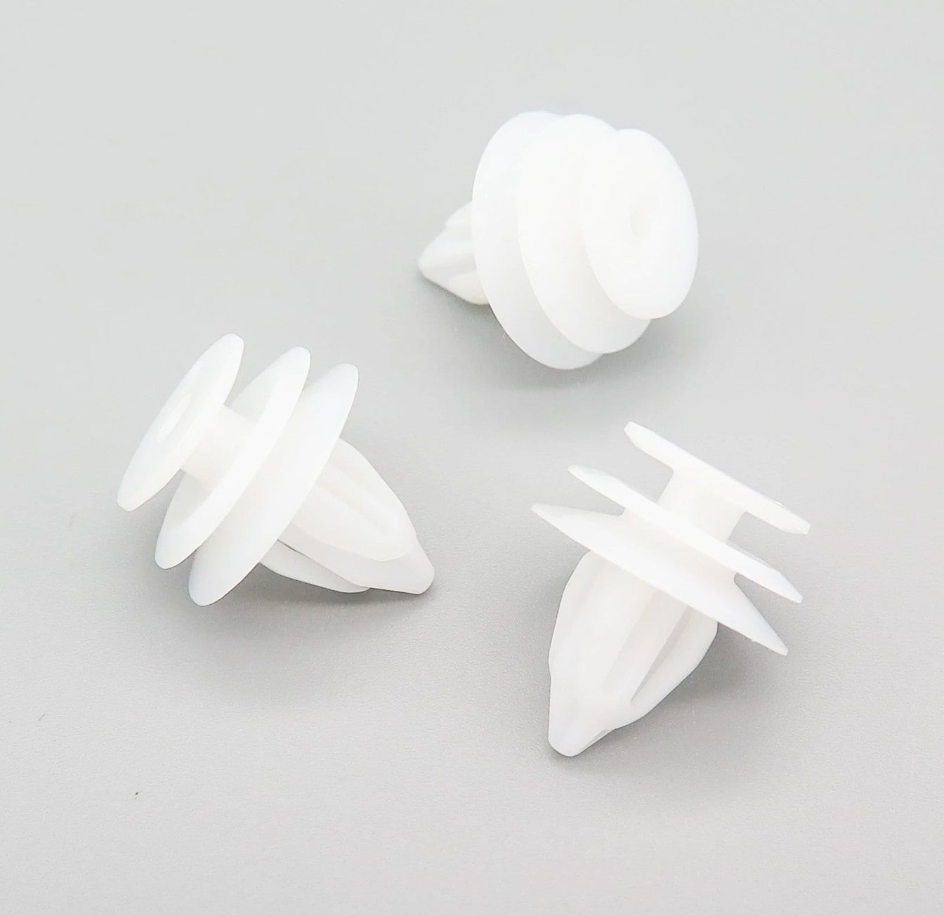 8mm Trim Panel Clips – Fits Nissan Leaf 2010–2017 (Interior & Exterior)